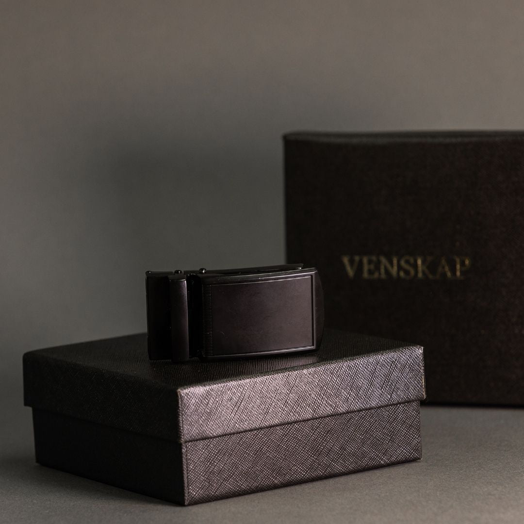 Gürtelschnalle "Pure Black"